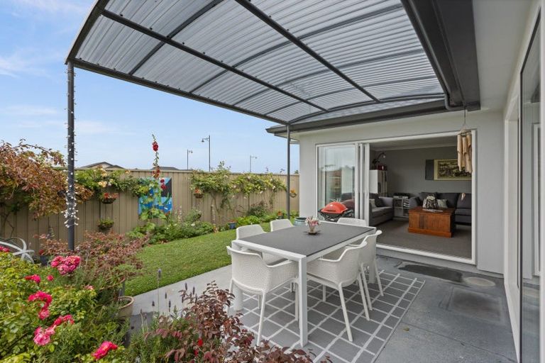Photo of property in 10 Pelorus Avenue, Poraiti, Napier, 4112
