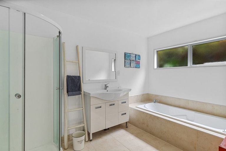 Photo of property in 6 Stirling Place, Dinsdale, Hamilton, 3204