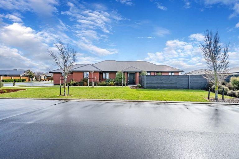 Photo of property in 42 Quartz Drive, Rolleston, 7614