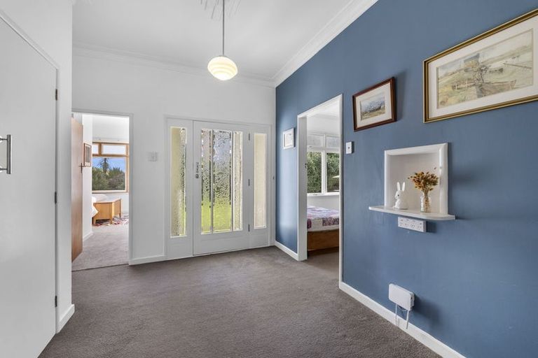 Photo of property in 46 Carthew Street, Okato, 4335