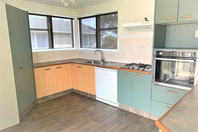 Photo of property in 608 Maunganui Road, Mount Maunganui, 3116