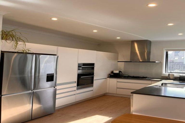 Photo of property in 71 Te Oneroa Way, Long Bay, Auckland, 0630