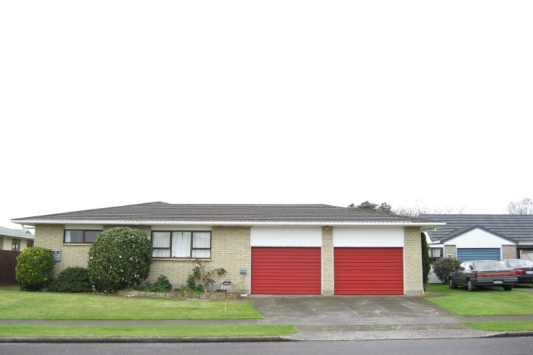 Photo of property in 8 Maralyn Place, Bell Block, New Plymouth, 4312