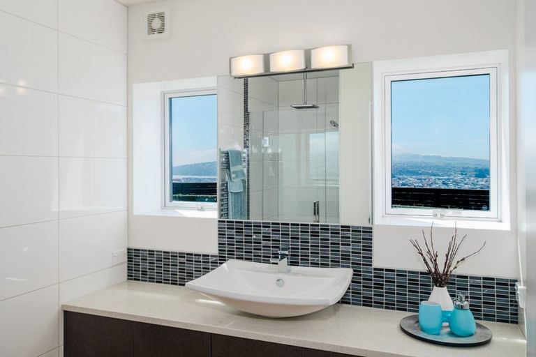 Photo of property in 93 Easther Crescent, Kew, Dunedin, 9012