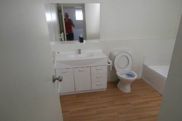 Photo of property in 61 Fairfield Avenue, Addington, Christchurch, 8024