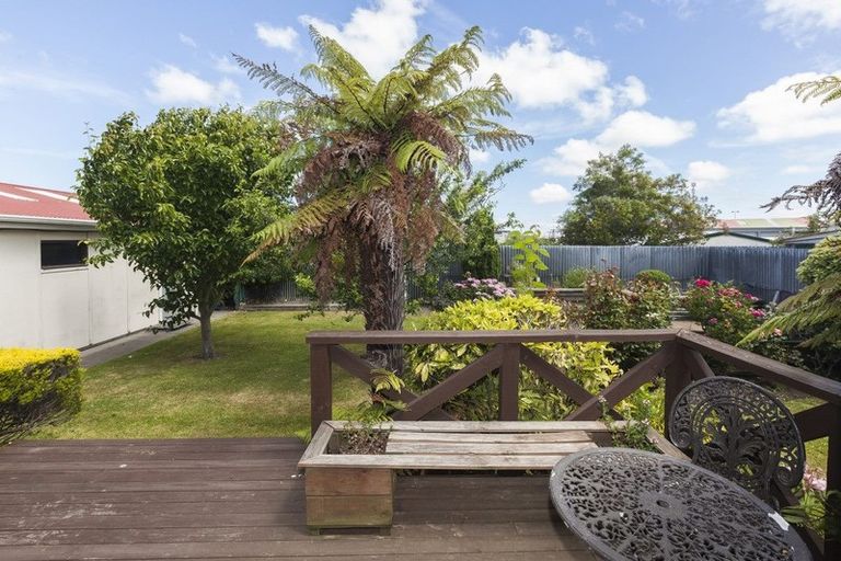 Photo of property in 41 Denise Crescent, Hornby, Christchurch, 8042