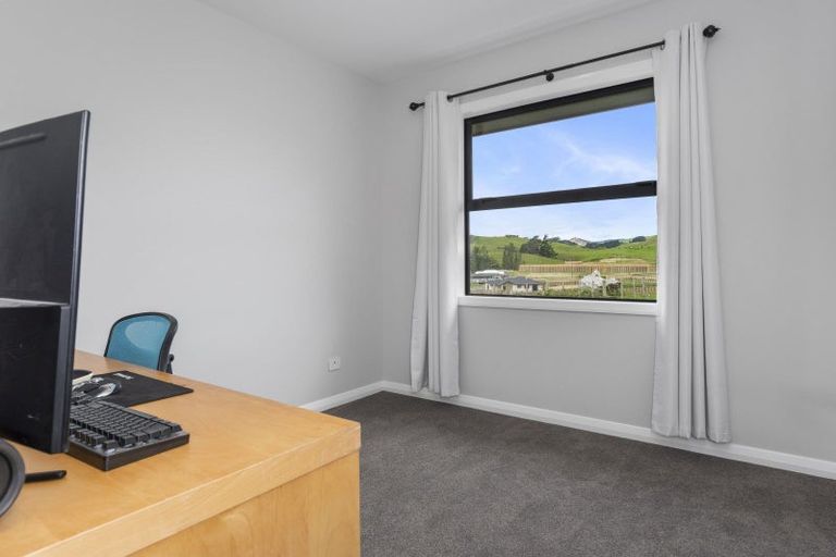 Photo of property in 26 Hayward Place, Ohauiti, Tauranga, 3112