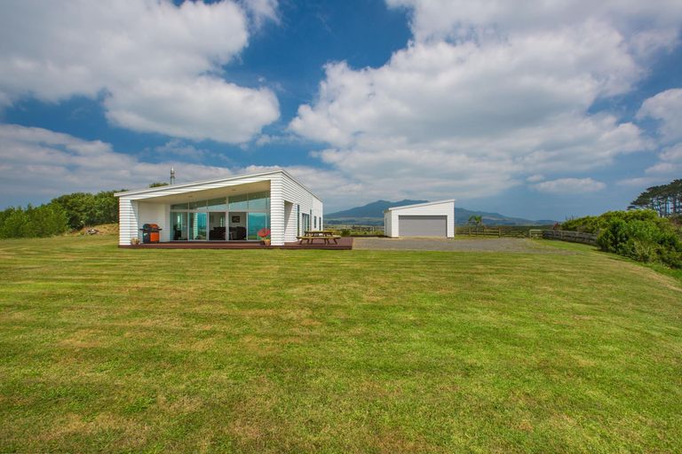 Photo of property in 573 Maungatawhiri Road, Raglan, 3295