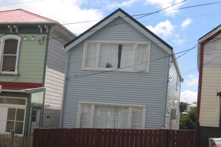 Photo of property in 85 Pirie Street, Mount Victoria, Wellington, 6011