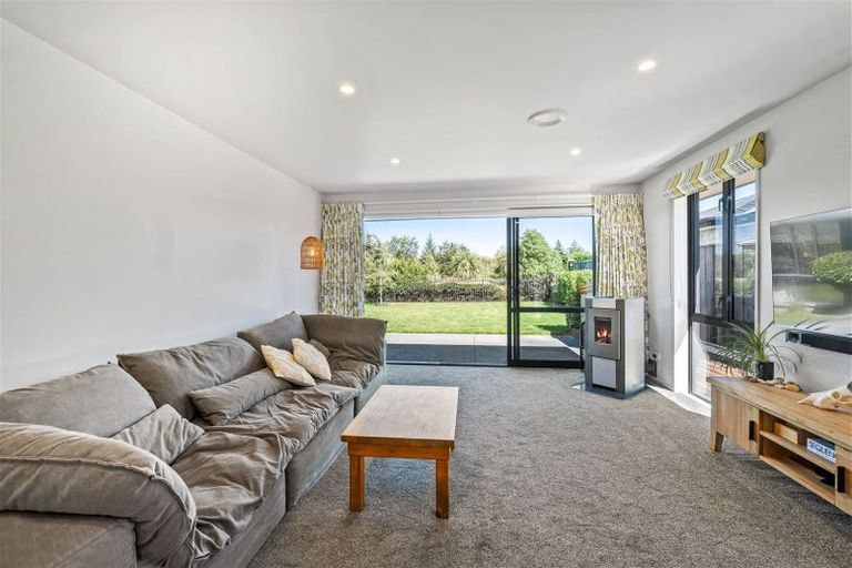 Photo of property in 16 Hungerford Drive, Rolleston, 7615