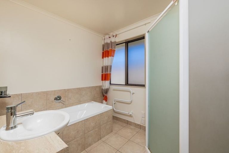 Photo of property in 1 Nautical Drive, Haruru, 0204