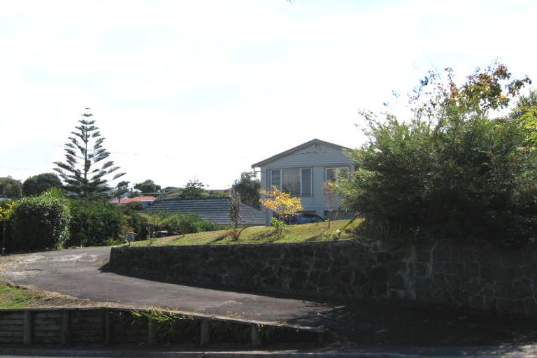 Photo of property in 34 Rewi Street, Torbay, Auckland, 0630