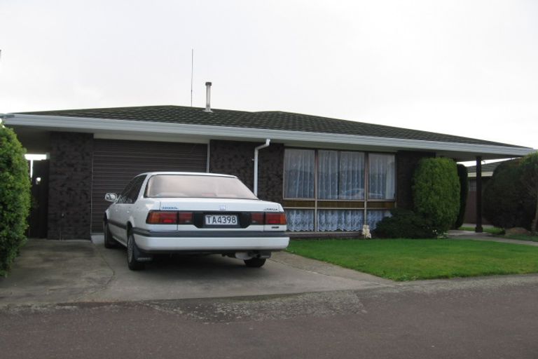 Photo of property in 233 Grey Street, Palmerston North, 4414