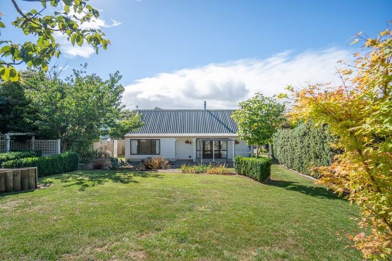 Photo of property in 4 Landau Court, Ashhurst, 4810