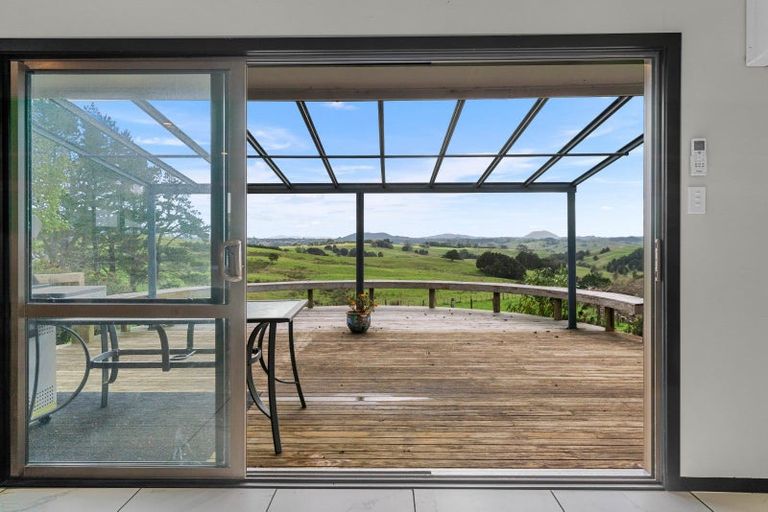 Photo of property in 101 Russek Road, Waiotira, 0193