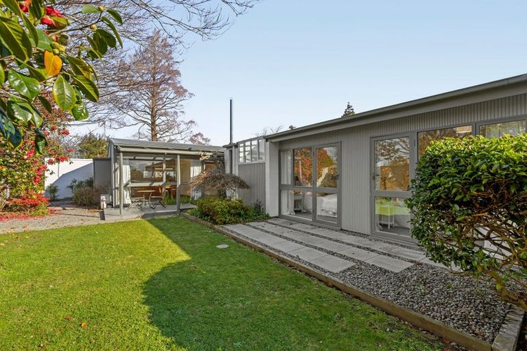 Photo of property in 443b Ilam Road, Bryndwr, Christchurch, 8052
