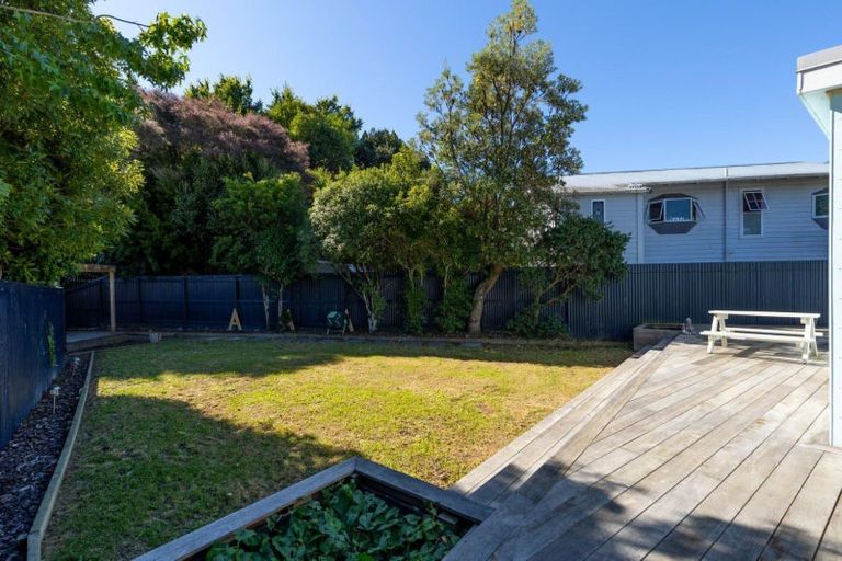 Photo of property in 7 Waimea Road, Nelson South, Nelson, 7010