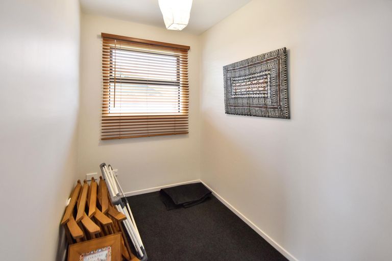 Photo of property in 22 Rhoboro Road, Twizel, 7901