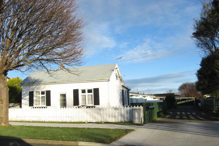 Photo of property in 1/12 Clifton Street, Windsor, Invercargill, 9810