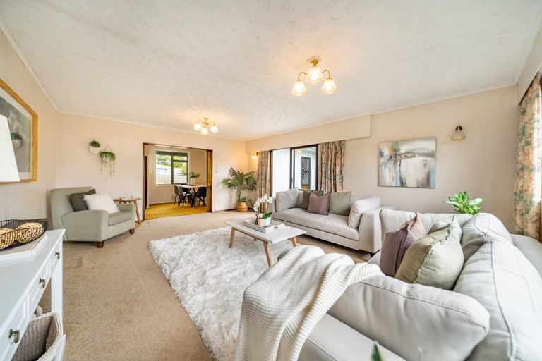 Photo of property in 23 Routley Crescent, Elderslea, Upper Hutt, 5018