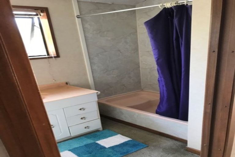 Photo of property in 32 O'connor Place, Burnside, Christchurch, 8053