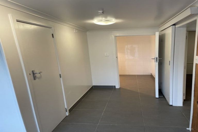 Photo of property in 1/49 Litten Road, Cockle Bay, Auckland, 2014