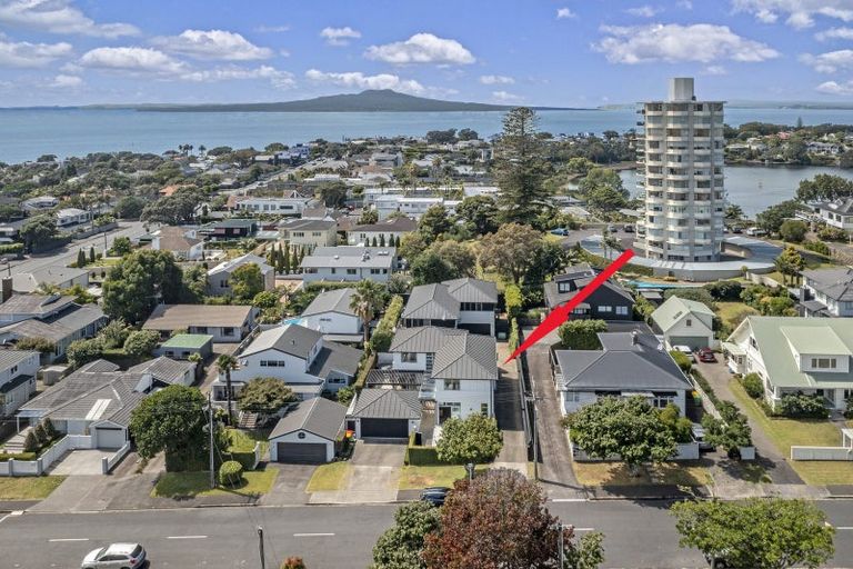 Photo of property in 8 Sylvan Park Avenue, Milford, Auckland, 0620