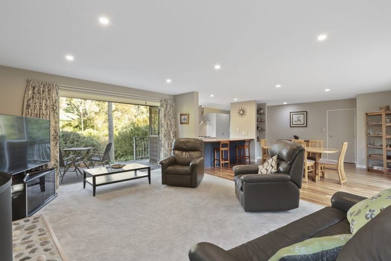 Photo of property in 542d West Coast Road, Oratia, Auckland, 0604