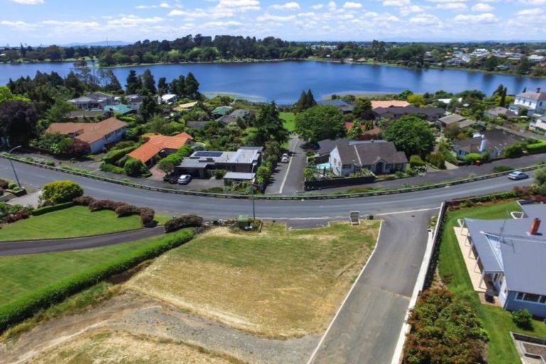 Photo of property in 117a Lake Crescent, Hamilton Lake, Hamilton, 3204