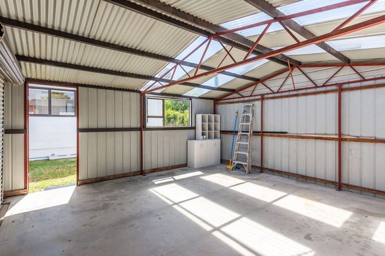 Photo of property in 6 Percival Road, Paraparaumu Beach, Paraparaumu, 5032