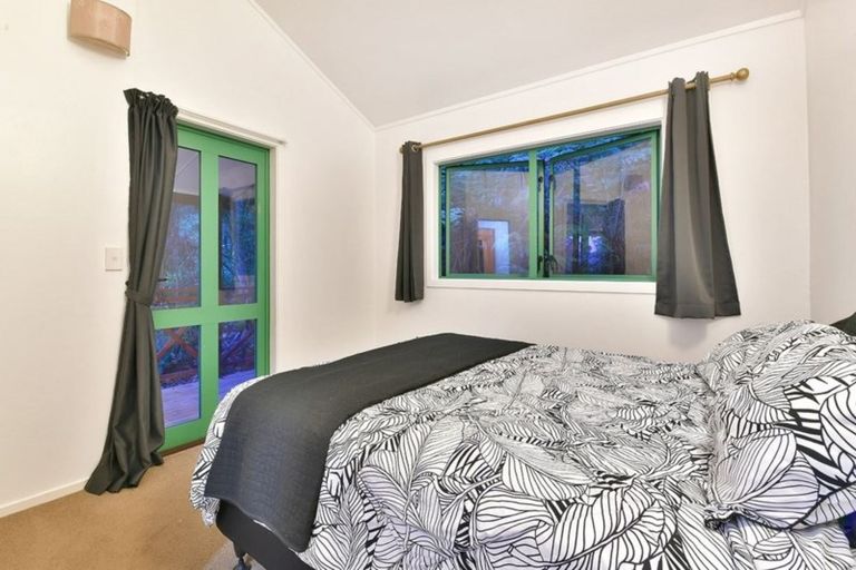 Photo of property in 4/24 Ferry Road, Wade Heads, Whangaparaoa, 0932