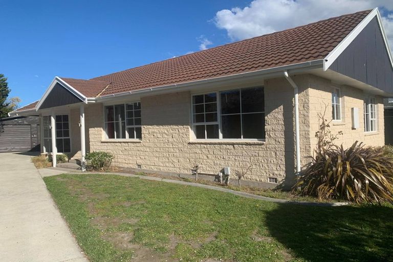 Photo of property in 75 Saint Heliers Crescent, Aranui, Christchurch, 8061
