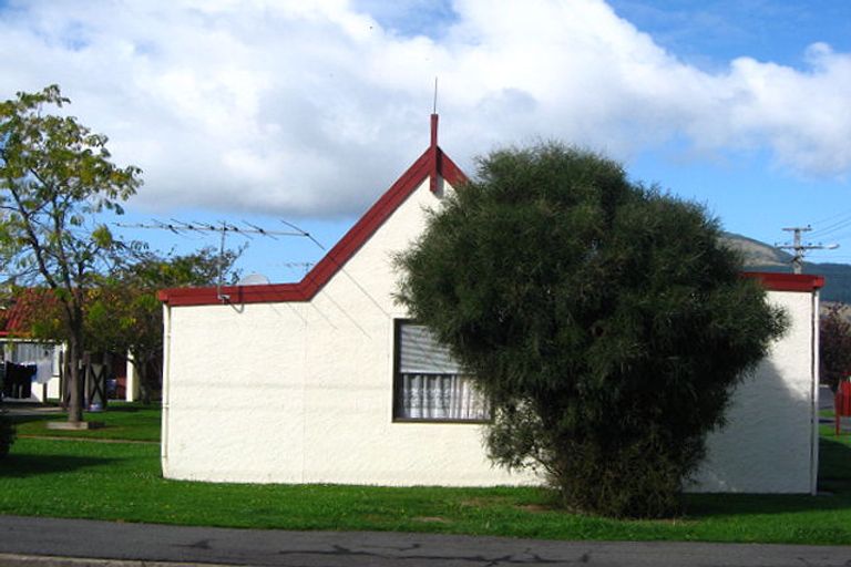 Photo of property in 37 Bush Road, Mosgiel, 9024