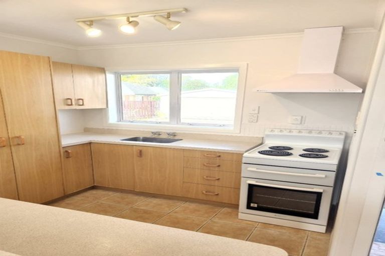 Photo of property in 1/147 Old Wairoa Road, Papakura, 2110