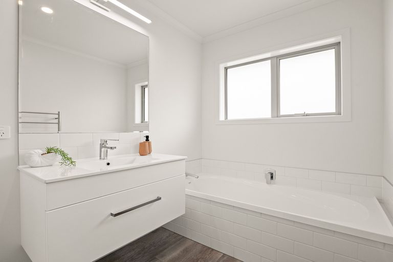 Photo of property in 17 Glendermid Close, Sawyers Bay, Port Chalmers, 9023