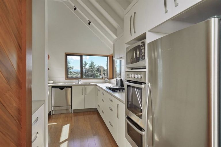 Photo of property in 292 Centaurus Road, Hillsborough, Christchurch, 8022