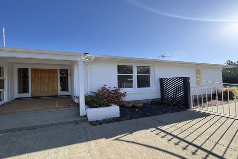 Photo of property in 21 Teesdale Street, Burnside, Christchurch, 8053