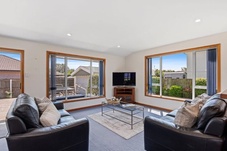 Photo of property in 5 Royleen Street, Casebrook, Christchurch, 8051