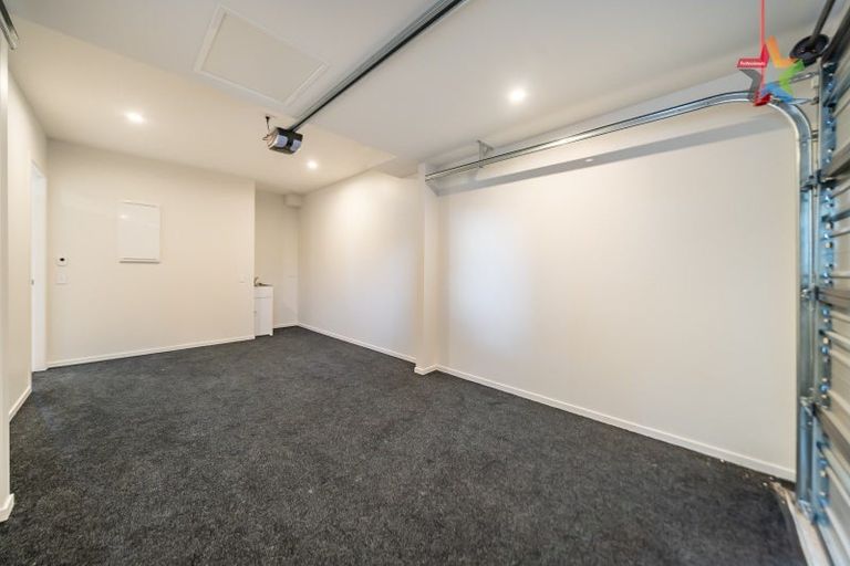 Photo of property in 9 Bayly Road, Moturoa, New Plymouth, 4310