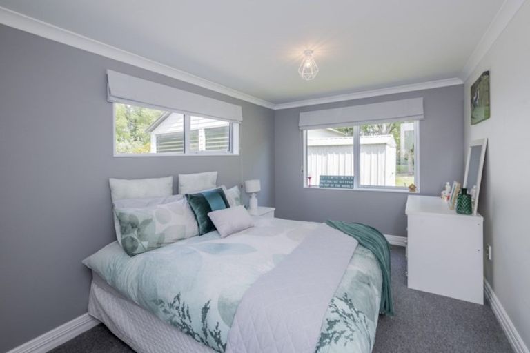 Photo of property in 73 Greenwood Boulevard, Otaki, 5512