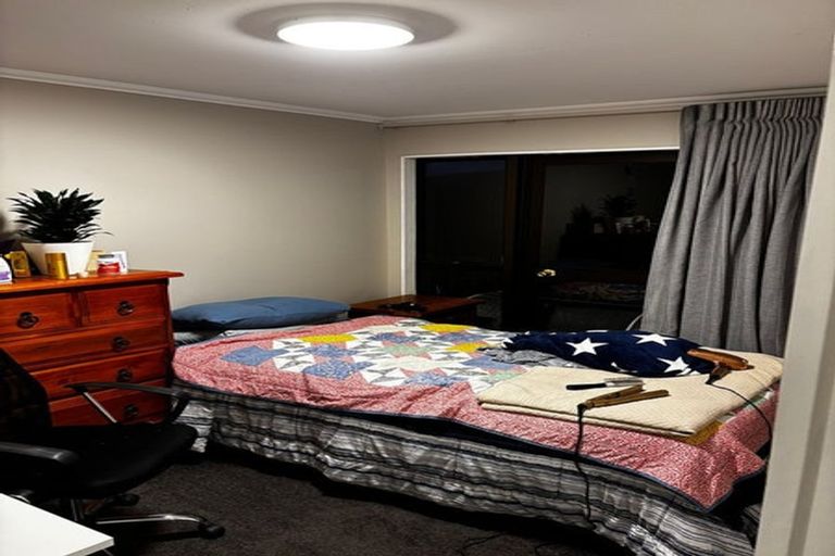 Photo of property in 9 Birdwood Street, Karori, Wellington, 6012