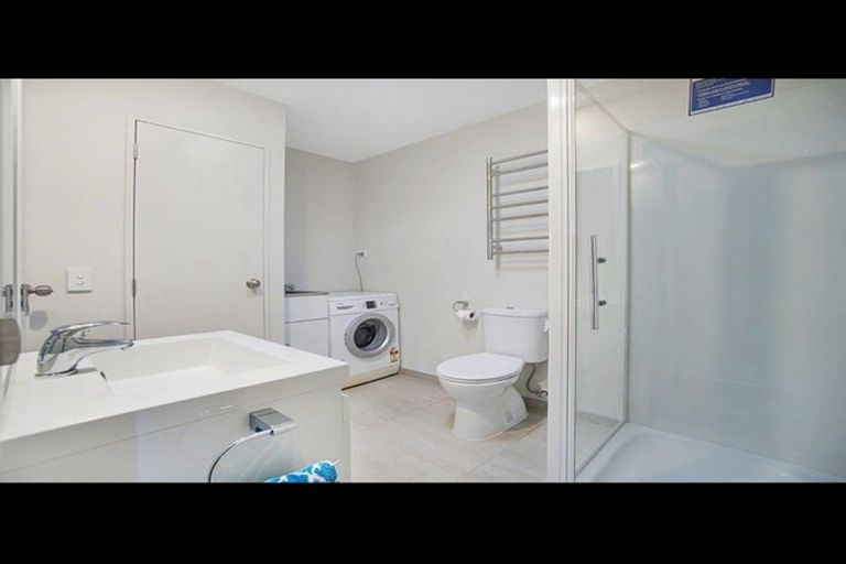 Photo of property in 15 Divide Loop, Takanini, 2112