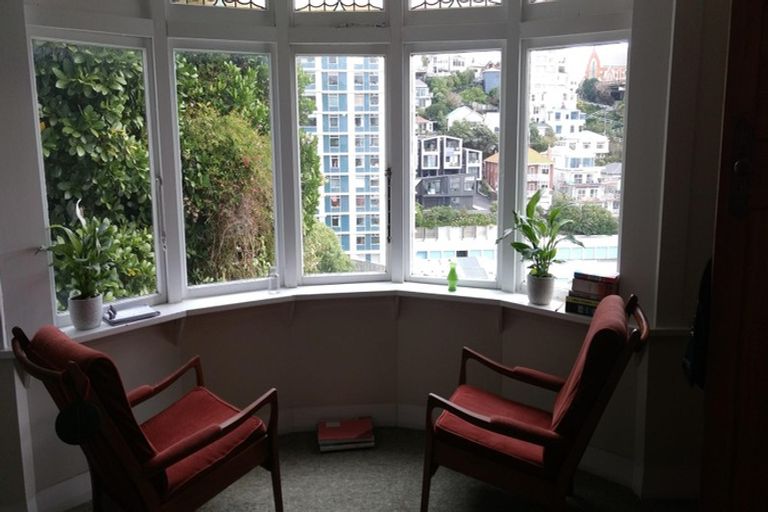 Photo of property in 5/20 Hay Street, Oriental Bay, Wellington, 6011