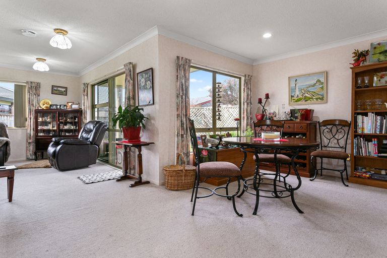 Photo of property in 106 Burns Street, Leamington, Cambridge, 3432