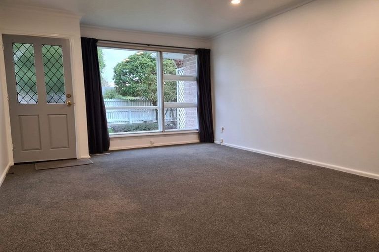 Photo of property in 2/186a Wairakei Road, Bryndwr, Christchurch, 8053