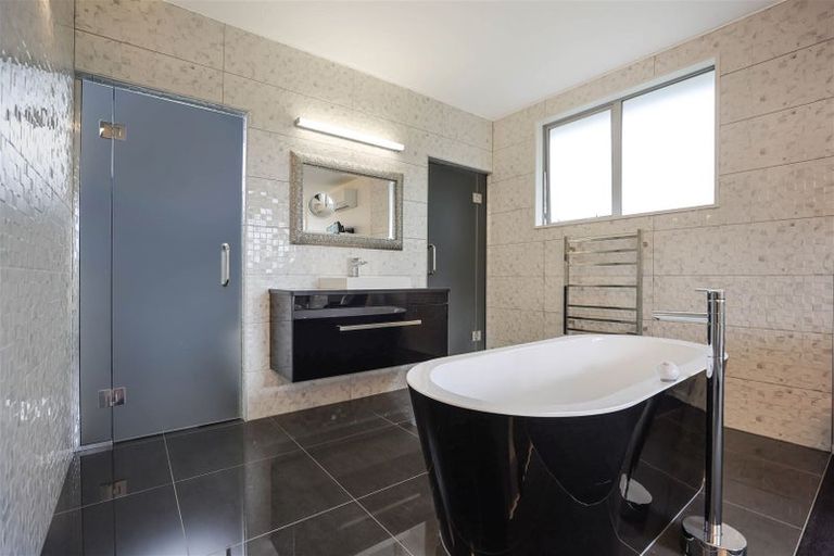 Photo of property in 280 Tancred Street, Ashburton, 7700