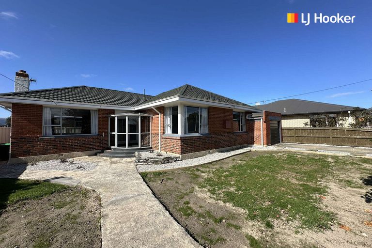 Photo of property in 2 Forfar Street, Mosgiel, 9024