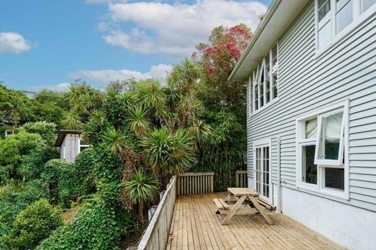 Photo of property in 113 Duncan Terrace, Kilbirnie, Wellington, 6022