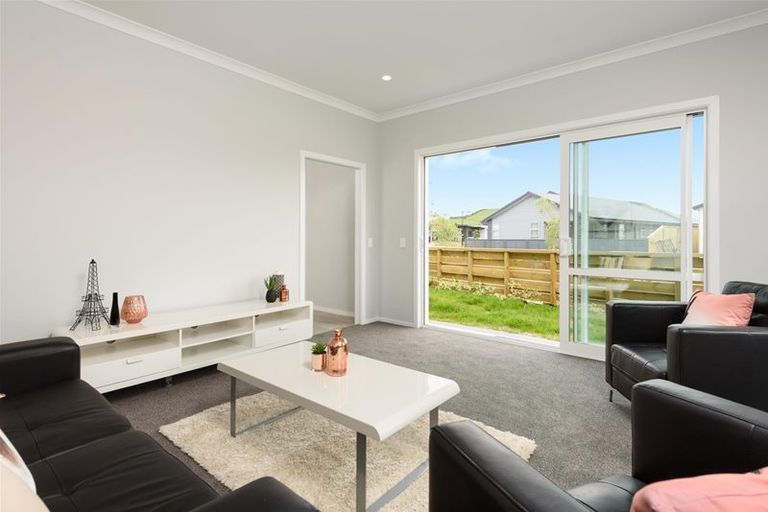 Photo of property in 14 Awatira Drive, Papamoa Beach, Papamoa, 3118