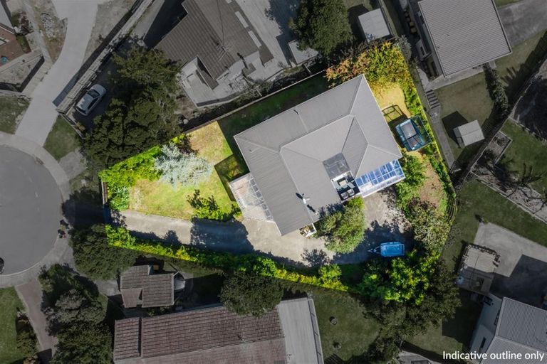 Photo of property in 17 Newport Place, Forrest Hill, Auckland, 0620